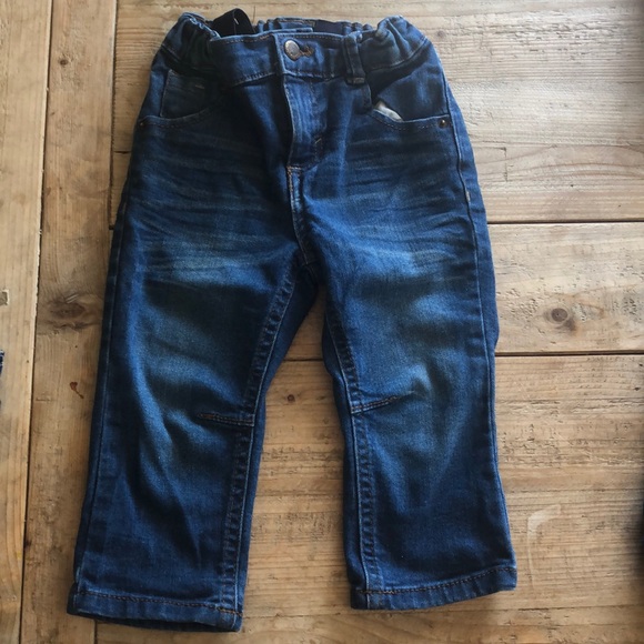 LOT of 9 items!! Super cute clothes 18mo-2T - Picture 4 of 8